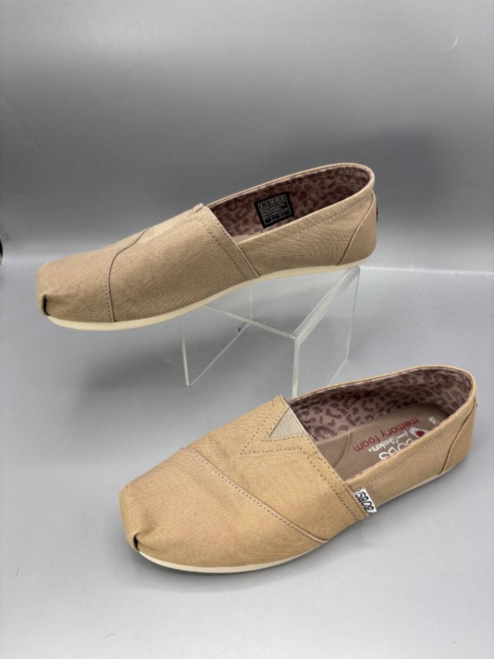 BOBS by Skechers Flats Shoes Womens 8 Tan Leopard Print Lining Round Toe Slip On